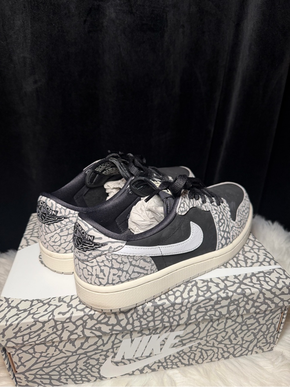 Nike Air Jordan 1 Retro Low OG 'Black Cement' CZ0775-001 Women’s Size 9 - Picture 12 of 13
